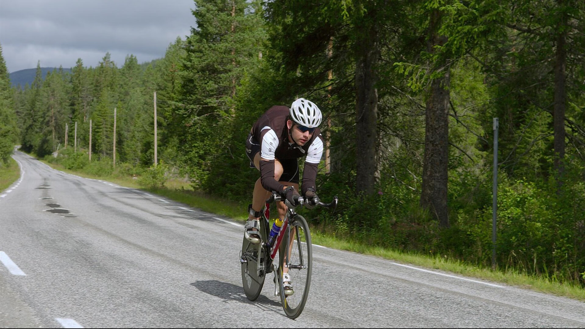 高水平对抗:“金牌对决”现场火爆,金牌对抗路